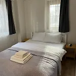 Lokal Ayvalik Guest Hotel Eskiomerler