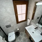 Lokal Ayvalik Guest Eskiomerler