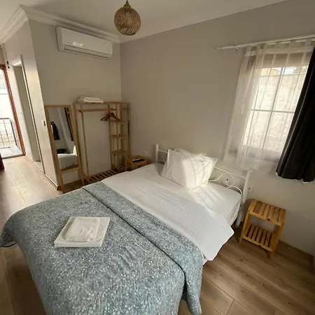 Hotel Lokal Ayvalik Guest *