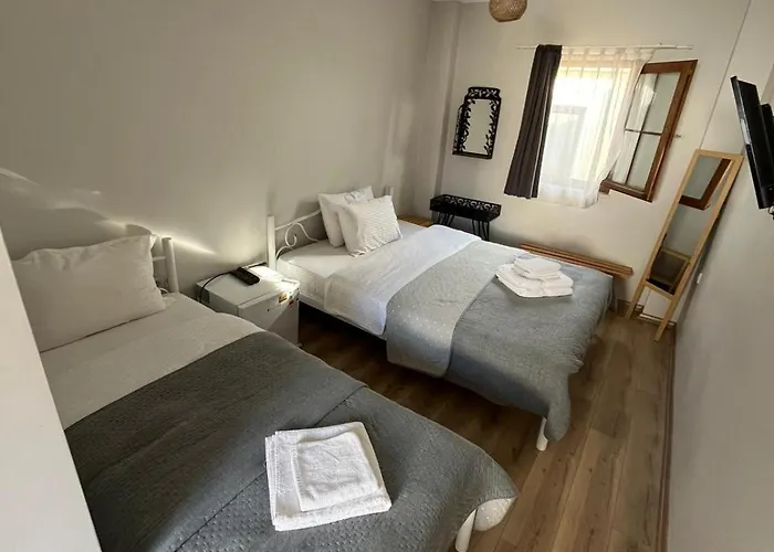 Hotel Lokal Ayvalik Guest